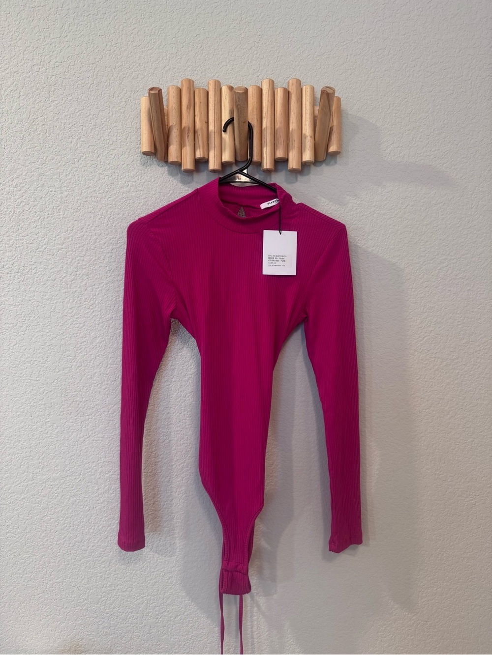 NWT GLAMOROUS Hot Pink Ribbed Long Sleeve Bodysuit | Mock Neck